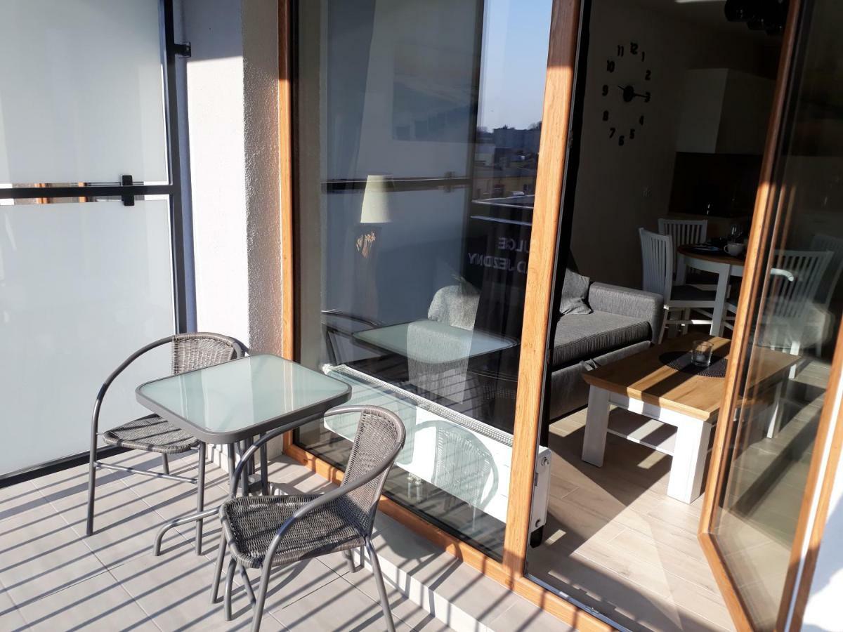 Apartament Oliwka Z Prywatnym Miejscem Postojowym Kołobrzeg Exterior foto