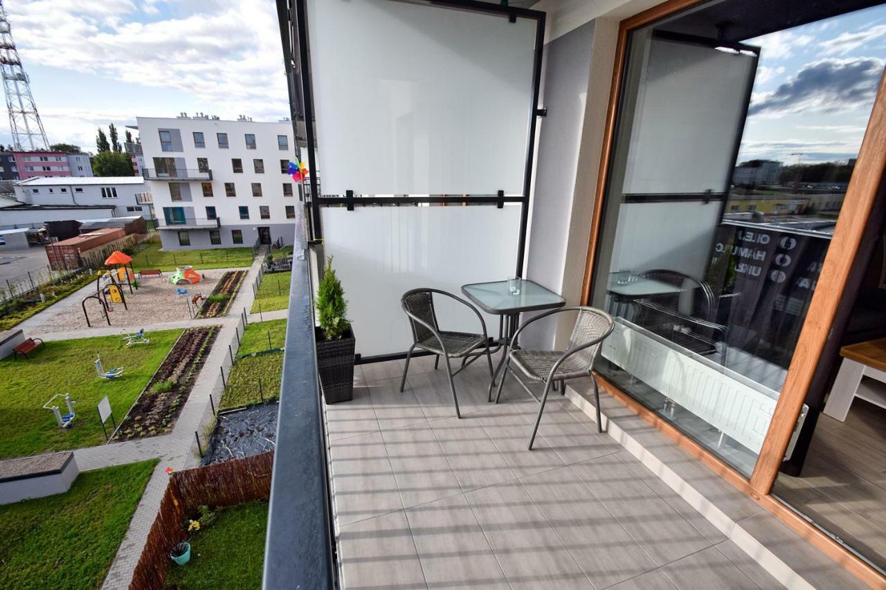 Apartament Oliwka Z Prywatnym Miejscem Postojowym Kołobrzeg Exterior foto