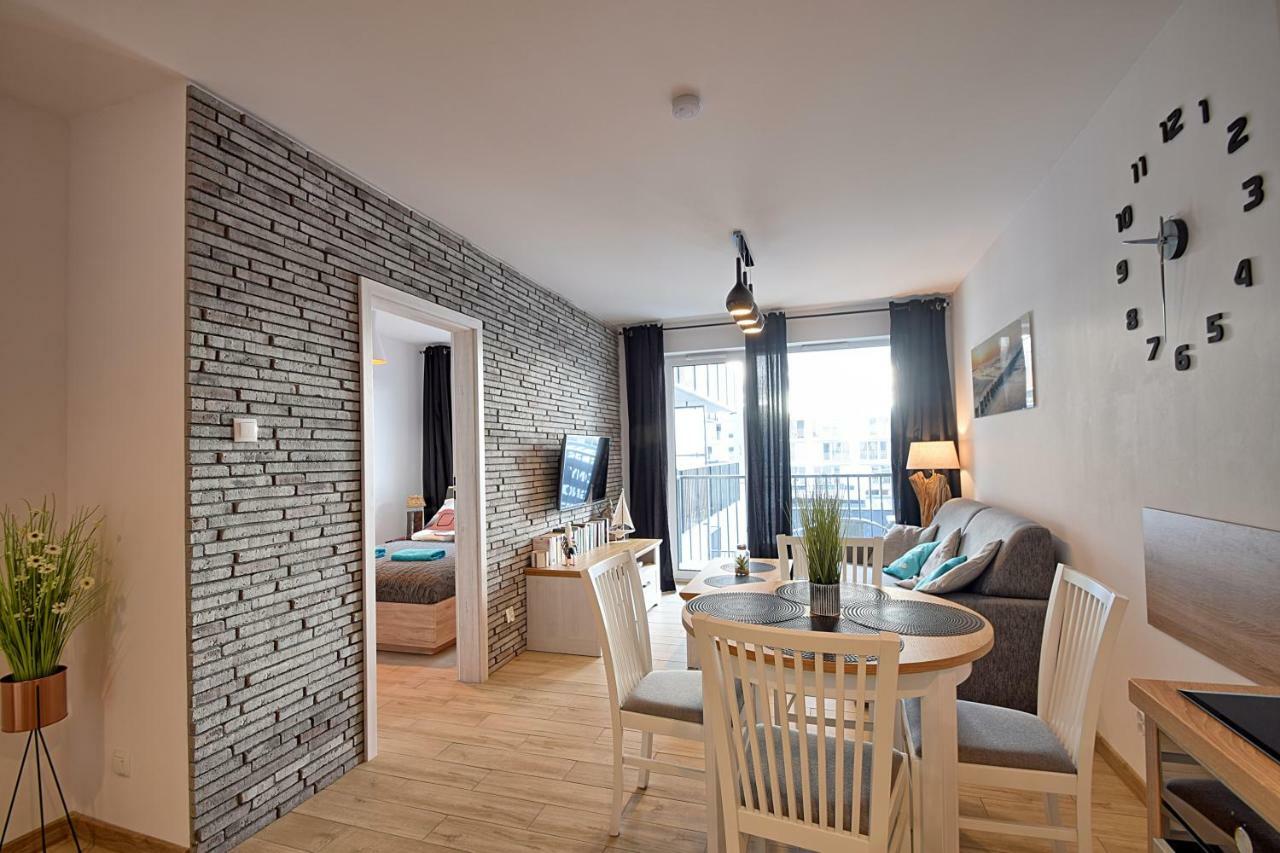Apartament Oliwka Z Prywatnym Miejscem Postojowym Kołobrzeg Exterior foto